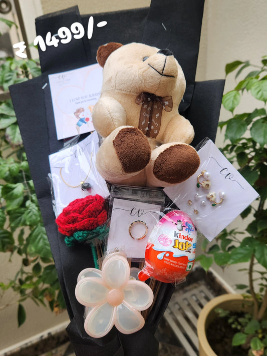 🖤 Teddy & Jewellery Bouquet Hamper